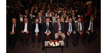 baskan-tugay-zonguldakta-duzenlenen-saglik-zirvesine-katildi.jpg