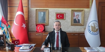 baskan-uzundan-15-temmuz-mesaji.jpg