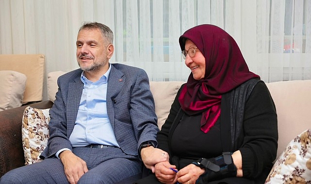 Başkan Vekili Akın’dan yaşlılara büyük vefa