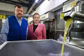 baskan-vekili-busra-ozdemir-gazipasada.jpg