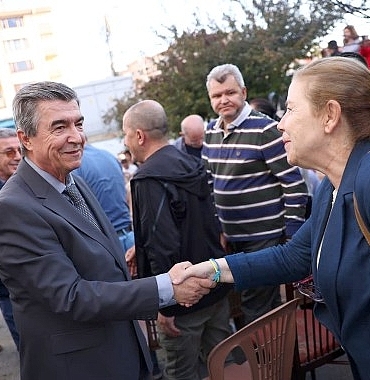 baskan-vekili-guler-gunerin-mesajini-vatandaslarla-paylasti.jpg