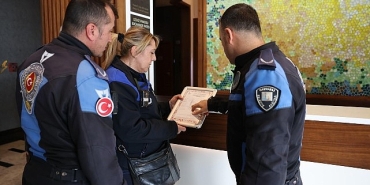 bayrakli-zabitasindan-konaklama-tesislerine-denetim.jpg