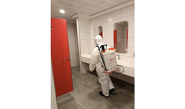 Bayrampaşa’da okullar dezenfekte ediliyor