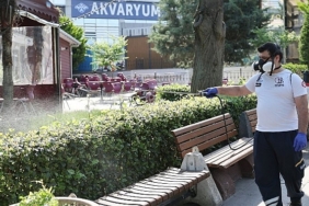 bayrampasada-sineklere-karsi-yogun-mesai.jpg