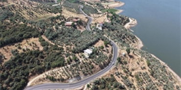 beydagin-yillardir-bekledigi-yol-hizmete-acildi.jpg