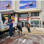 beylikduzu-belediyesi-kar-yagisina-karsi-sahada.jpg