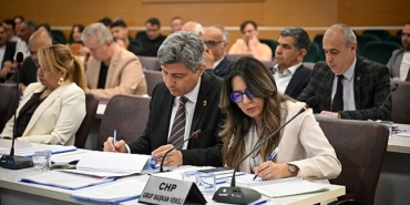 bornova-belediyesinde-2025-kesin-hesabina-meclis-onayi.jpg