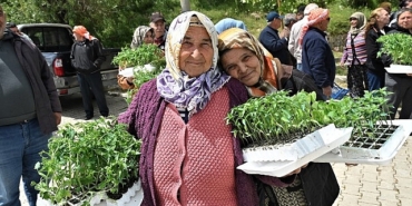 bornovadan-ureticiye-can-suyu.jpg