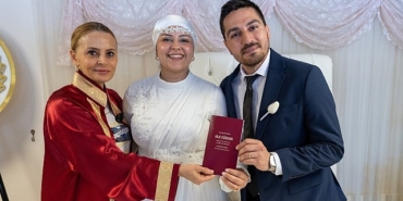 bu-tarihi-unutana-ask-olsun.jpg