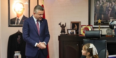 bucada-baskanlik-koltugu-adasuya-emanet-edildi.jpg