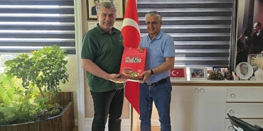 bulancak-belediye-baskani-sibictan-baskan-topalogluna-ziyaret.jpg
