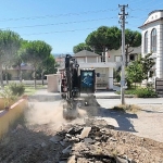 burhaniyede-kapsamli-yol-yenileme-calismalari-araliksiz-surduruluyor.jpg