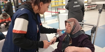 buyuklerimizin-her-zaman-yanindayiz.jpg