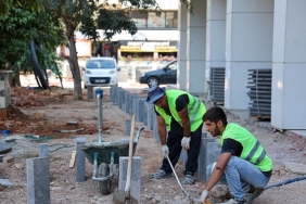 buyuksehir-belediyesinin-yenileme-calismalari-suruyor.jpg