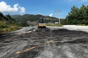 buyuksehir-ekiplerinden-yol-mesaisi.jpg