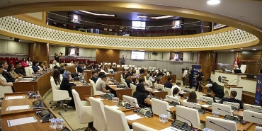 buyuksehir-genclik-meclisi-kentin-gelecegine-isik-tutuyor.jpg