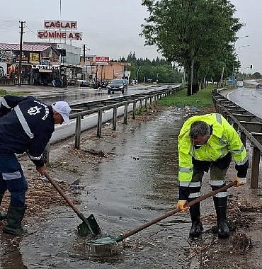 buyuksehir-kuvvetli-saganak-sinavini-basariyla-gecti.jpg