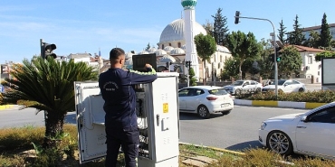 buyuksehir-manavgatin-sinyalizasyon-altyapisini-yeniliyor.jpg