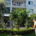 buyuksehirden-kemer-liman-caddesinde-bakim-onarim-calismasi.jpg