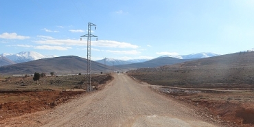 buyuksehirden-korkuteli-grup-yollarinda-calisma.jpg