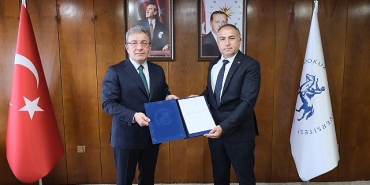 deu-ve-tez-koop-is-arasinda-toplu-is-sozlesmesi-imzalandi.jpg