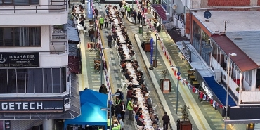 didimliler-didim-belediyesinin-iftar-sofralarinda-bulustu.jpg