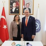 doc-dr-er-guneri-afet-sonrasi-menstruel-hijyen-eksikligi-kadinlarin-ureme-sagligini-etkiliyor-MAf7DKqs.jpg
