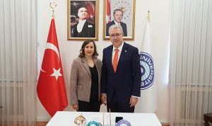 doc-dr-er-guneri-afet-sonrasi-menstruel-hijyen-eksikligi-kadinlarin-ureme-sagligini-etkiliyor-MAf7DKqs.jpg