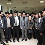 edremit-belediye-baskani-mehmet-ertas-sehit-kaymakami-mezari-basinda-andi.jpg