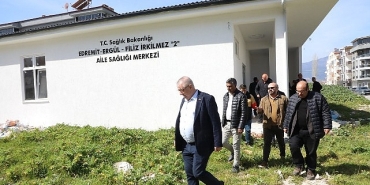 edremit-belediyesiden-narlidan-bostanciya-saha-mesaisi.jpg