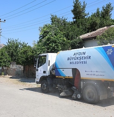 efeler-muhtarlarindan-baskan-cerciogluna-hizmet-tesekkuru.jpg