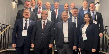 ege-kuru-meyve-ve-mamulleri-ihracatcilari-birligi-turk-kuru-meyve-sektorunu-2025-inc-kongresinde-temsil-edecek.jpg