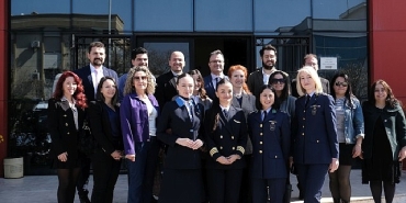 ege-universitesi-havaci-kadinlar-haftasini-etkinliklerle-kutladi.jpg