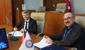 ege-universitesi-ile-akzonobel-kemipol-arasinda-is-birligi-protokolu-imzalandi-YNVp26nH.jpg