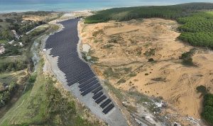 enerjisa-enerjinin-eyupsultanda-kurdugu-arazi-gunes-enerjisi-santrali-2-bin-198-hanenin-enerjisini-uretecek-GbnXnyWc.jpg