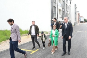 ertugrulgazi-mahallesinde-2-sokakta-asfalt-calismasi-tamamlandi.jpg