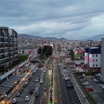 eski-havaalani-caddesi-guvenli-konforlu-ve-isil-isil.jpg