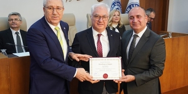 eu-ziraat-fakultesinin-egitim-kalitesi-yeniden-tescillendi.jpg