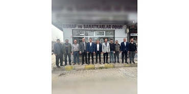 fehmi-erdem-secim-oncesi-sahada-hem-babacan-hem-vizyoner.jpg