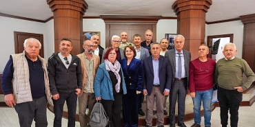 fevzipasa-mahallesi-heyeti-baskan-hatice-gencayla-bulustu.jpg