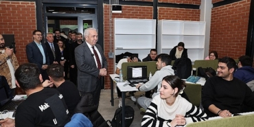 finallere-hazirlanan-ogrencilere-baskandan-corba-ikrami.jpg