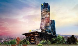fullstack-bootcamp-2023u-basariyla-tamamlayan-3-genc-kariyerlerine-vakifbankta-devam-edecek-YuINKecV.jpg