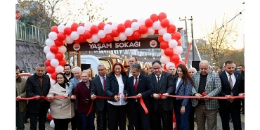 gemlikte-yasam-sokagi-acildi.jpg