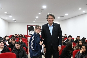 gencler-sordu-baskan-kocaman-yanitladi.jpg