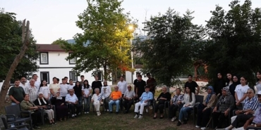 genclik-kampinda-kusaklar-bulustu.jpg