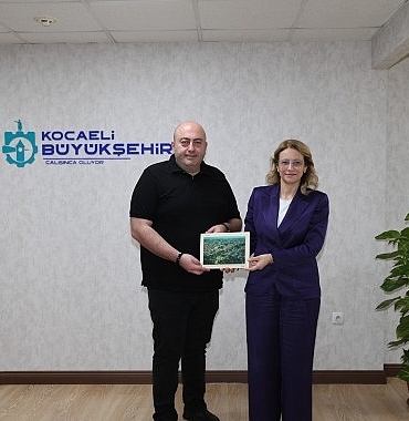 gurcistan-kutaisi-heyetinden-buyuksehire-ziyaret.jpg