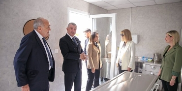 guzelbahce-belediyesi-izmir-ozel-turk-koleji-can-dostlari-yeni-yasam-merkezi-hizmete-acildi.jpg