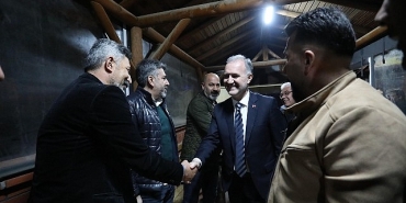 hafiz-halil-ibrahim-bas-yenicekoy-mahallesi-cemaatiyle-bulustu.jpg
