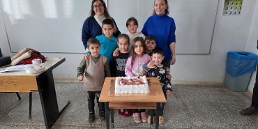 haymanada-baskan-koc-verdigi-pasta-sozunu-koy-okullarinda-da-yerine-getirdi.jpg