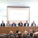inegol-belediyesinde-muhtarlarla-istisare-toplantisi.jpg